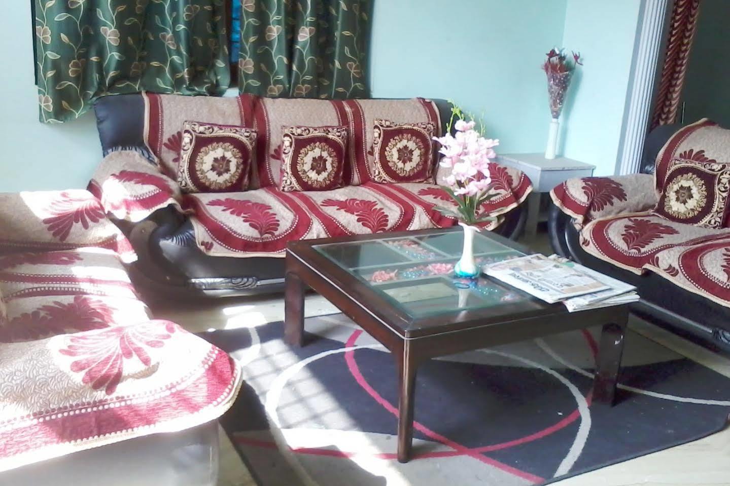 Balaji Guest House - Home Stay Большая Нойда Экстерьер фото